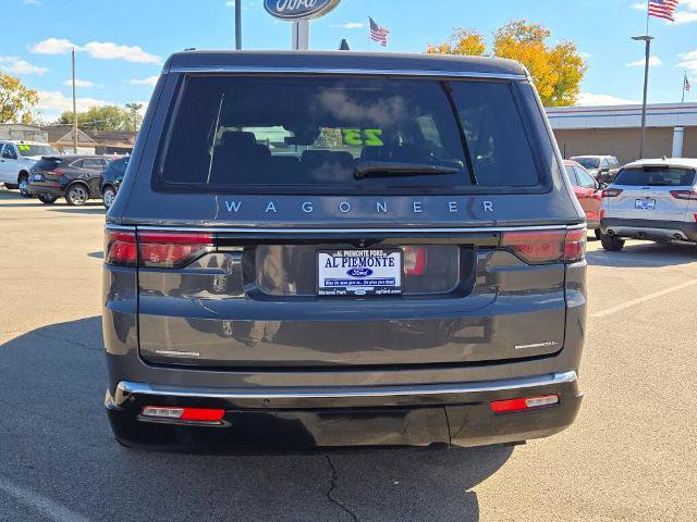 Used 2023 Jeep Wagoneer L Series III w/ Preferred Equipment Group AWD/4WD image 13