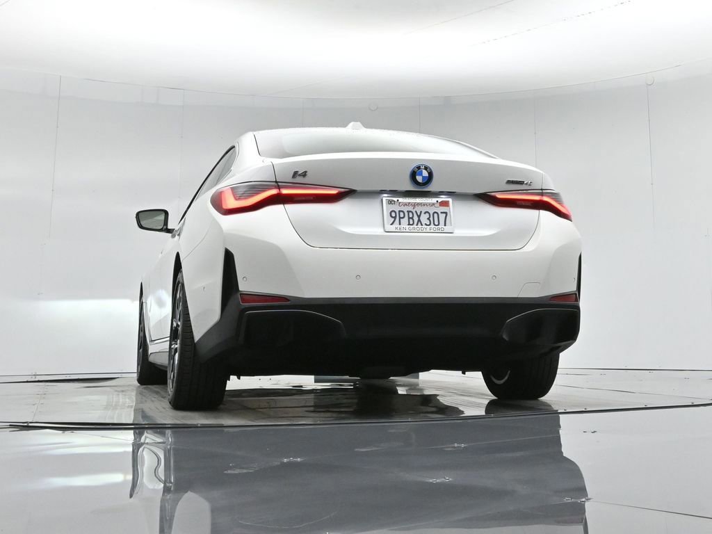 Used 2025 BMW i4 eDrive40 image 16