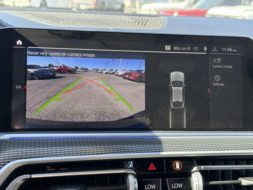 Used 2021 BMW X6 xDrive40i w/ M Sport Package image 13