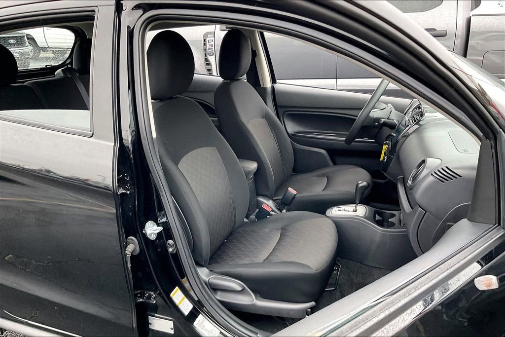 Used 2024 Mitsubishi Mirage ES image 6