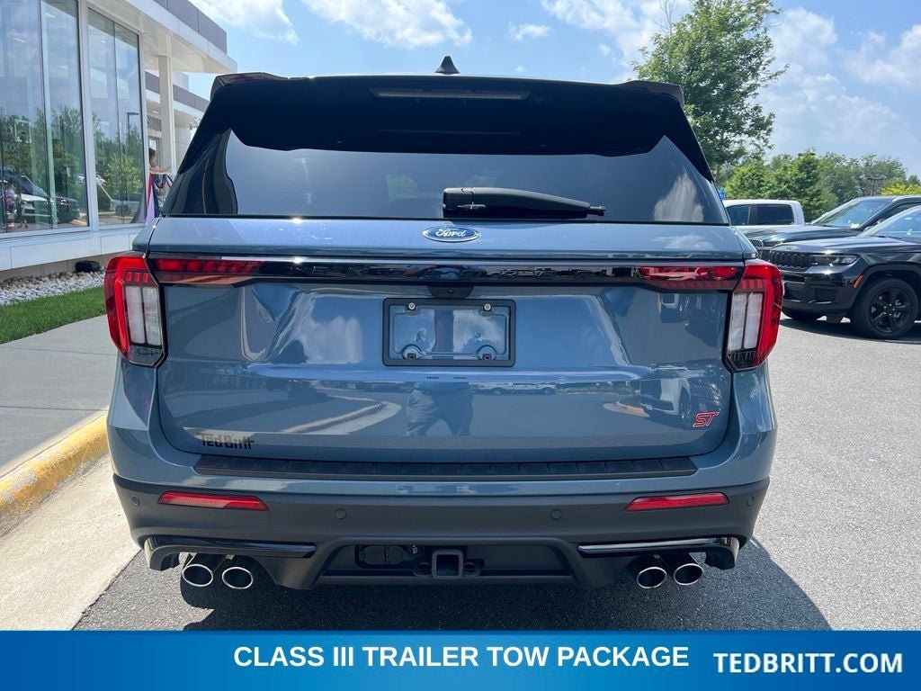 Certified 2025 Ford Explorer ST w/ Sun And Sound Package AWD/4WD image 8