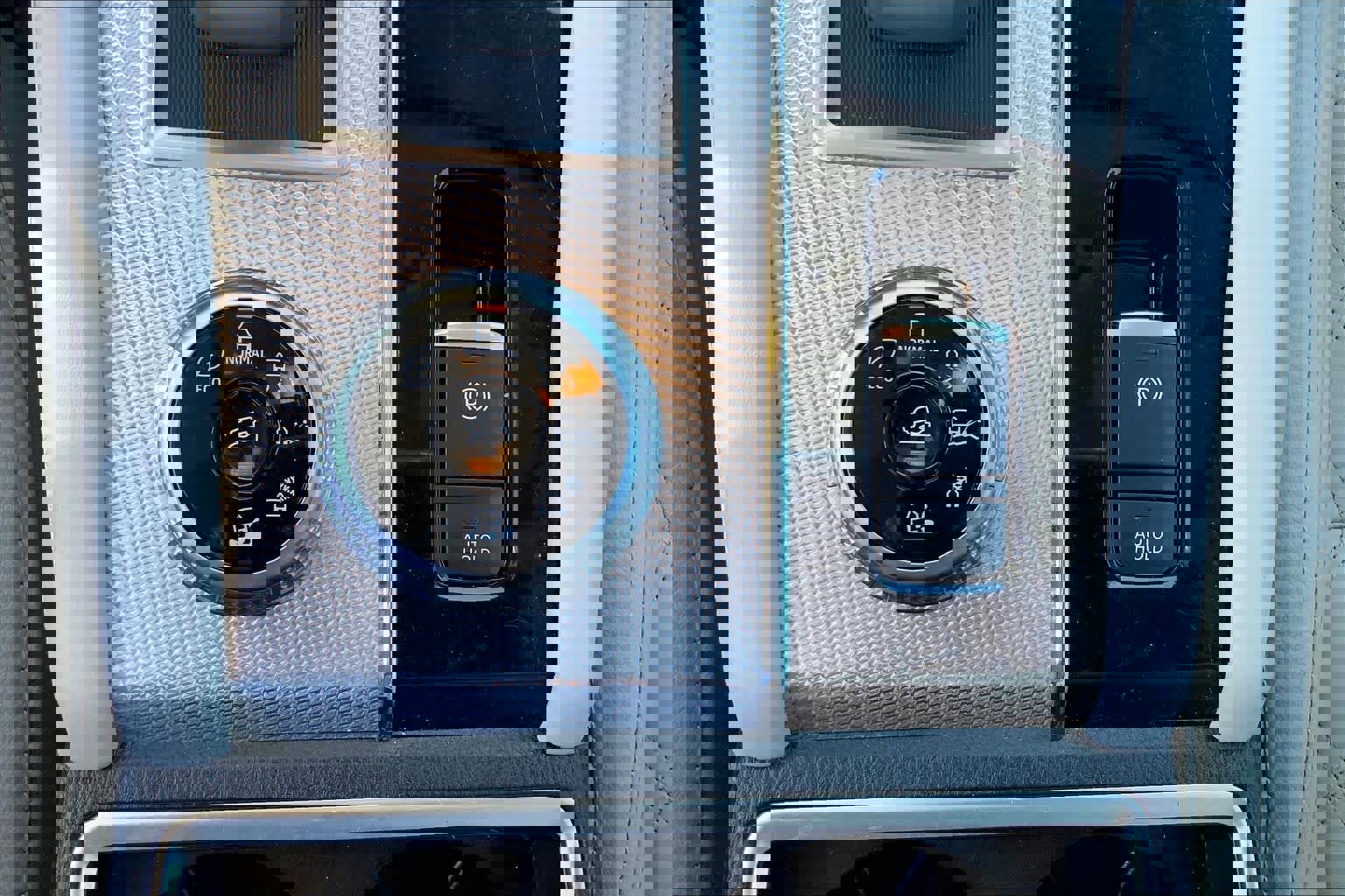 Used 2023 Mitsubishi Outlander SEL image 35