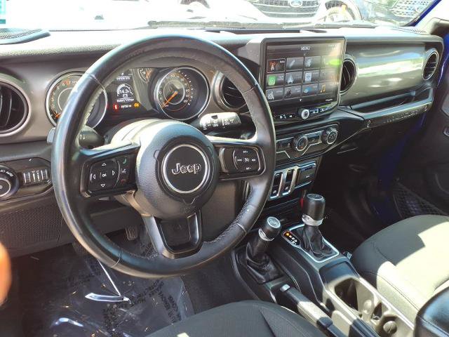 Used 2019 Jeep Wrangler Sport AWD/4WD image 6