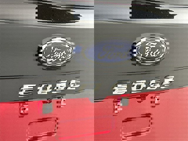 Certified 2023 Ford Edge ST image 27
