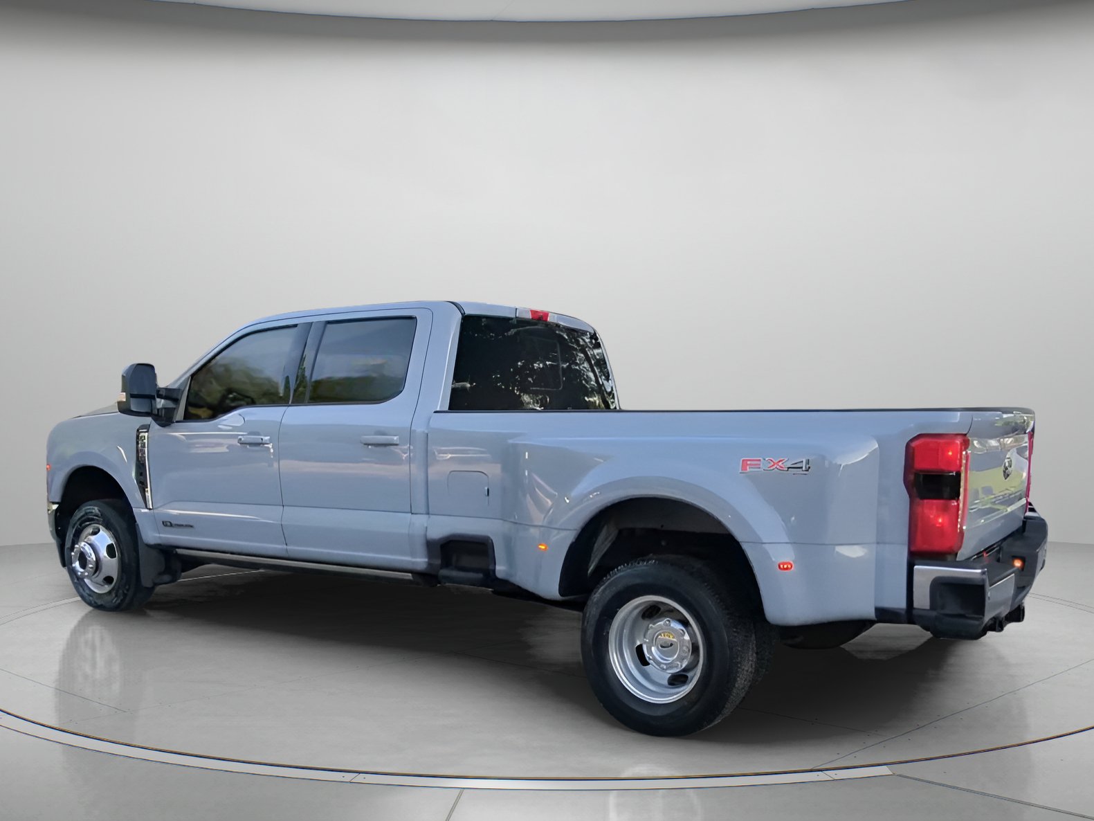 Certified 2024 Ford F350 Lariat w/ Lariat Ultimate Package AWD/4WD image 21
