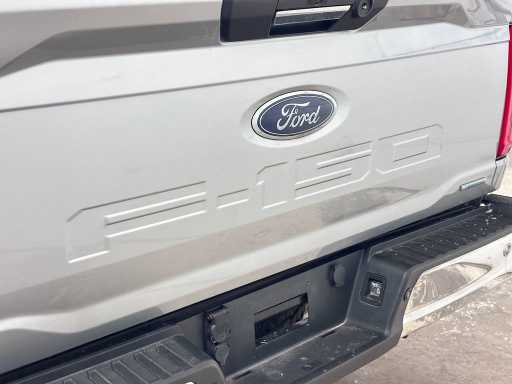 Certified 2021 Ford F150 XLT w/ Equipment Group 301A Mid image 16