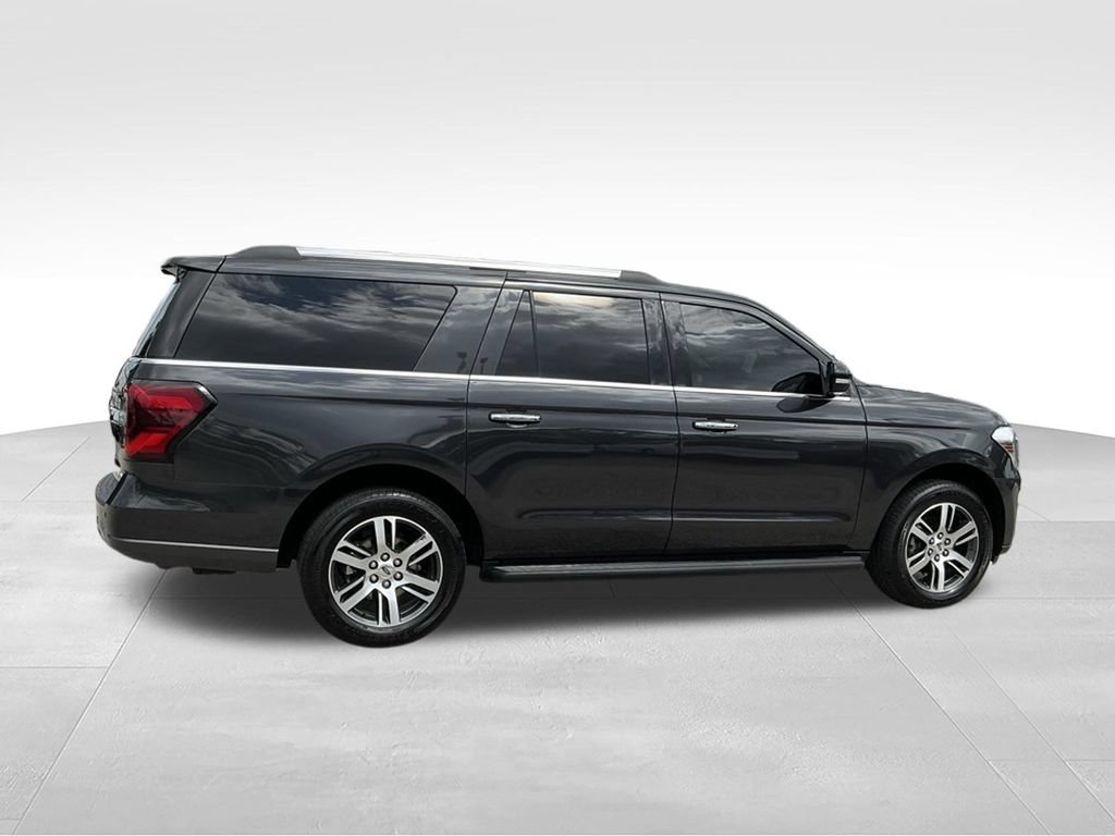 Certified 2024 Ford Expedition Max Limited RWD image 9