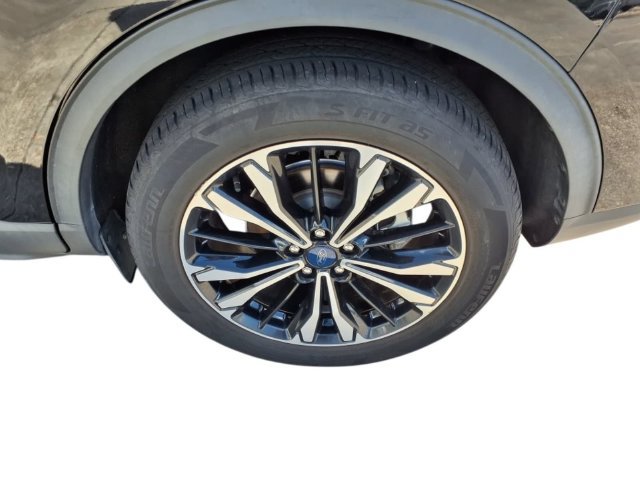 Certified 2022 Ford Escape SE w/ SE Sport Appearance Package FWD image 12
