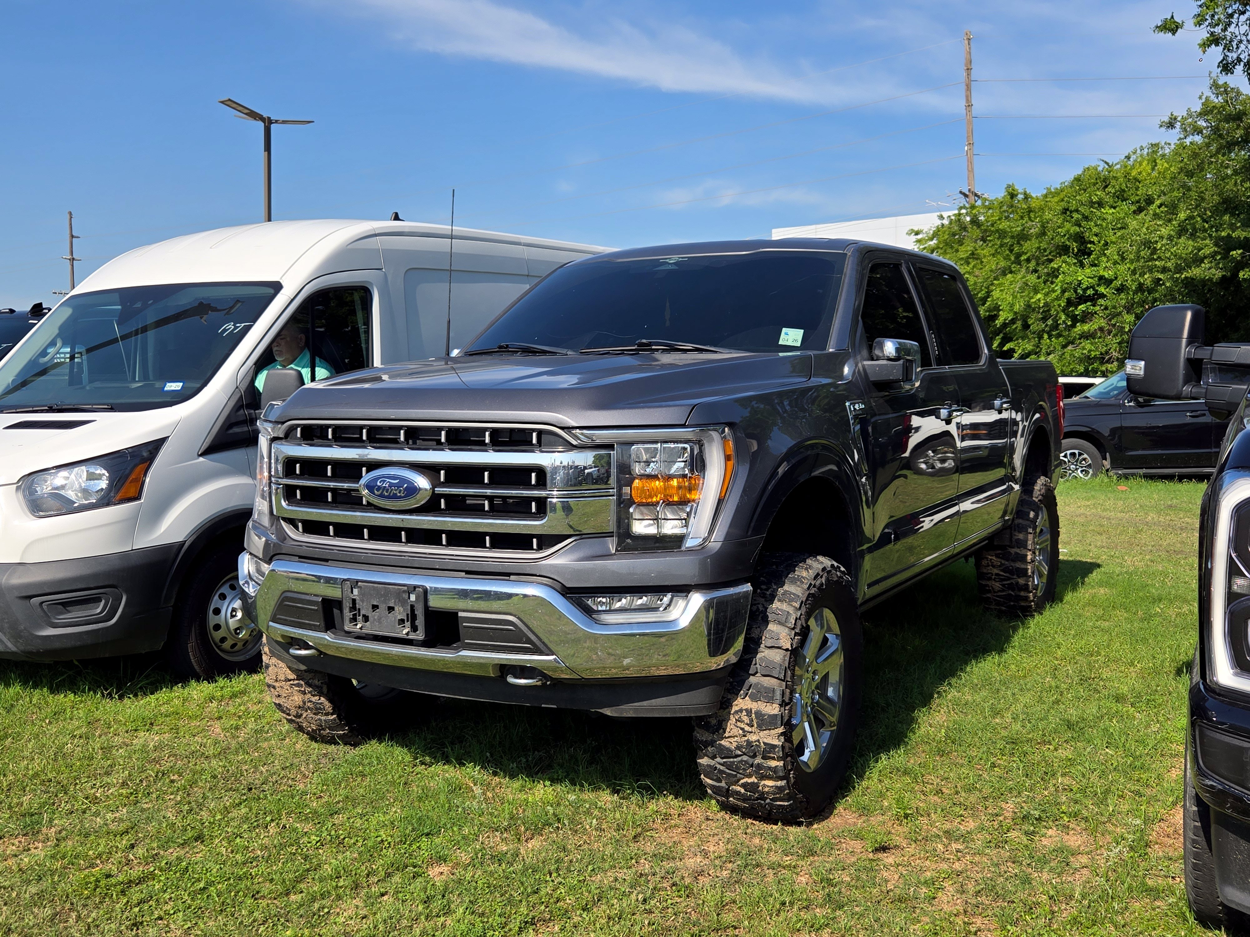 Certified 2023 Ford F150 Lariat w/ FX4 Off-Road Package AWD/4WD image 3
