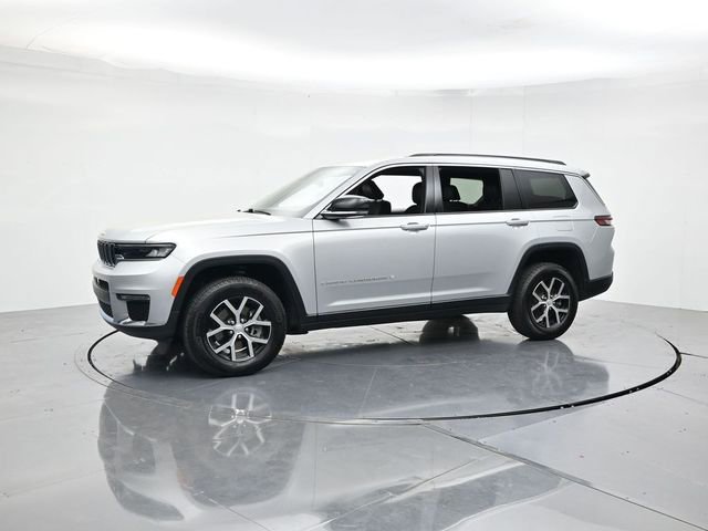 Used 2025 Jeep Grand Cherokee L Limited AWD/4WD image 5
