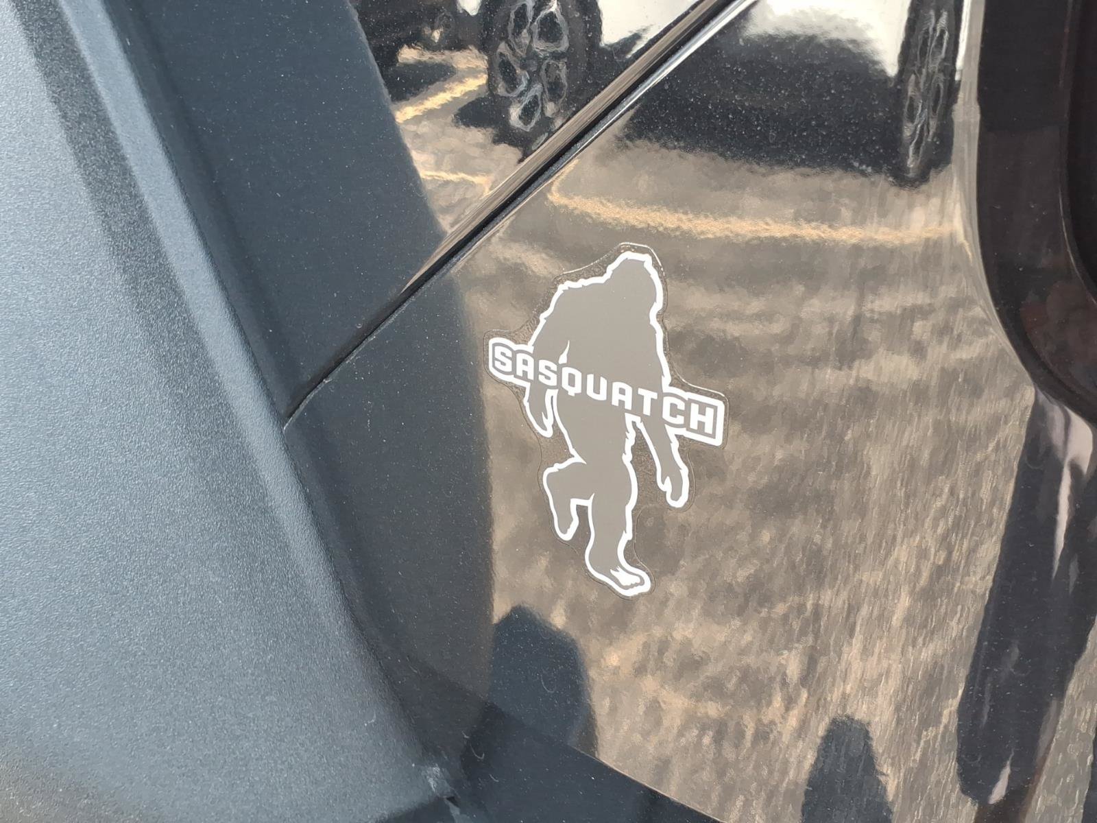 Certified 2024 Ford Bronco Heritage Edition AWD/4WD image 25