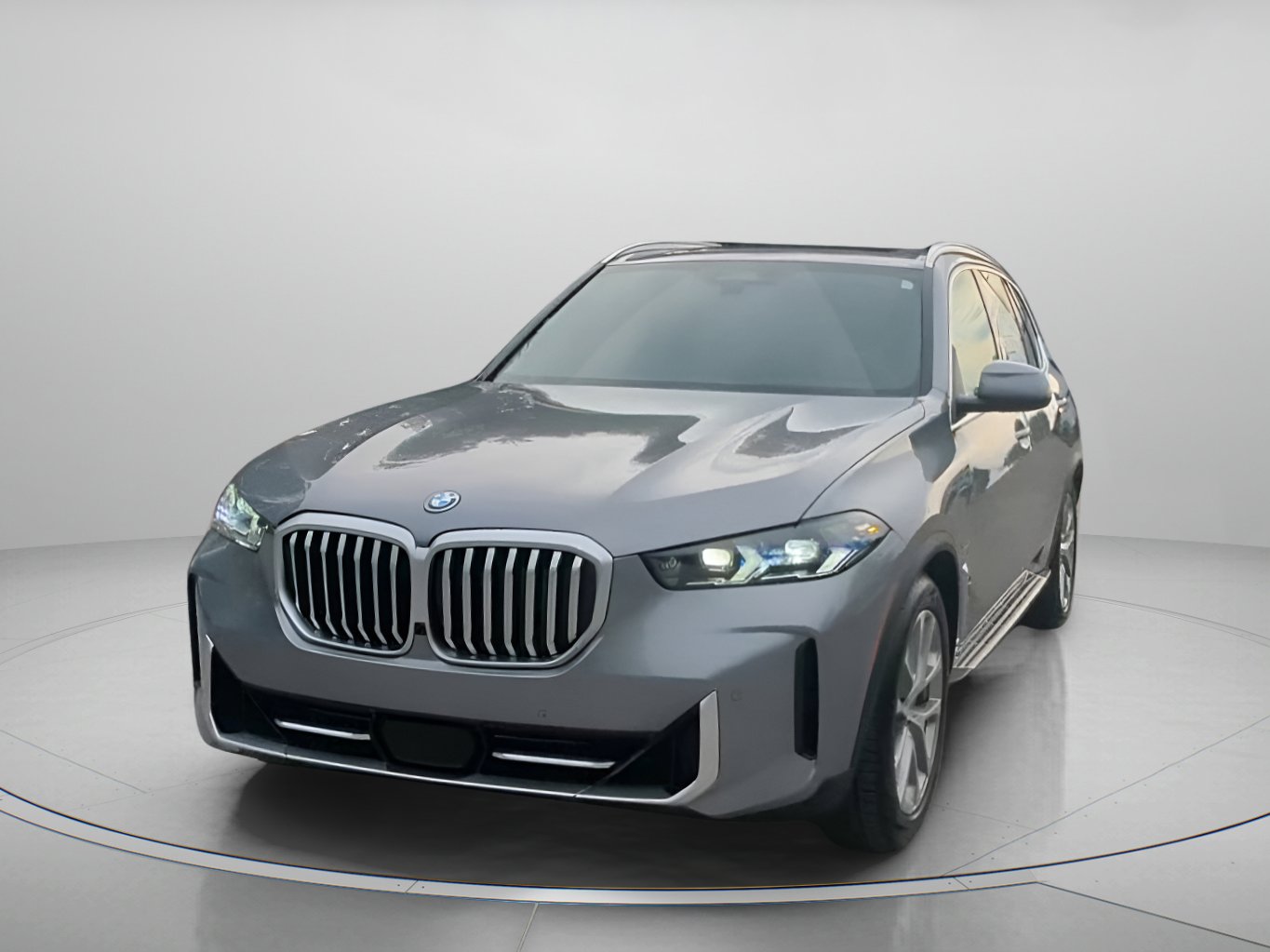 Used 2025 BMW X5 xDrive50e AWD/4WD image 10