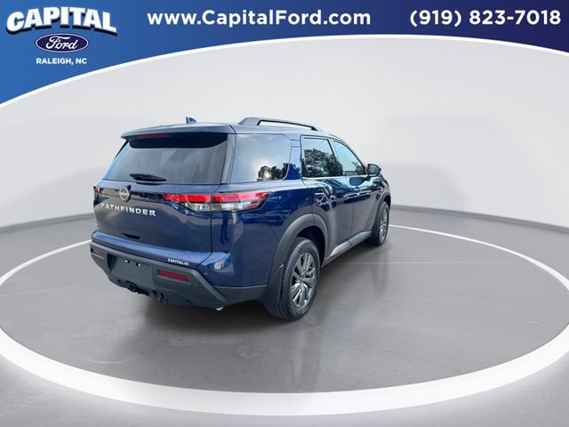 Used 2025 Nissan Pathfinder SV w/ SV Premium Package AWD/4WD image 8