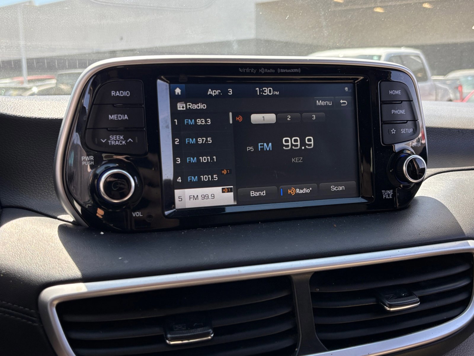 Used 2021 Hyundai Tucson Limited FWD image 12