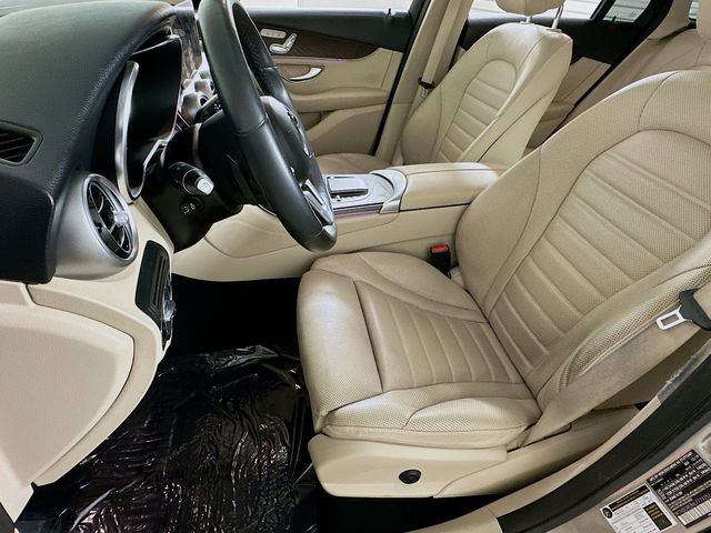 Used 2020 Mercedes-Benz GLC 300 BASE 4MATIC image 9