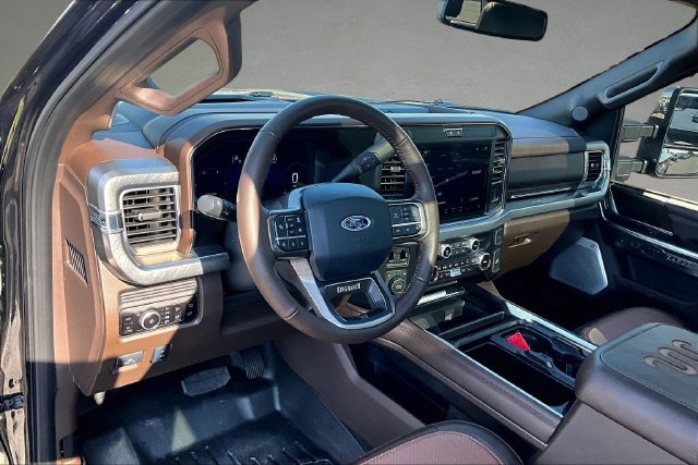 Certified 2025 Ford F250 King Ranch w/ Chrome Package AWD/4WD image 10