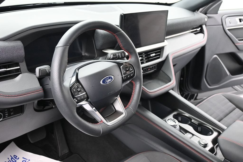Certified 2026 Ford Explorer ST-Line AWD/4WD image 17