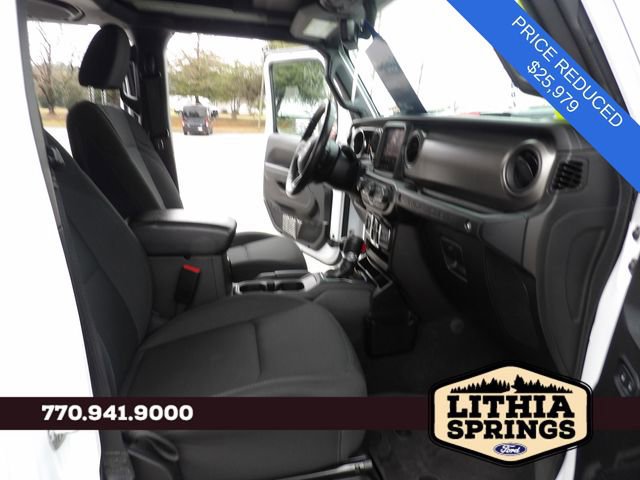 Used 2022 Jeep Wrangler Unlimited Sport image 31