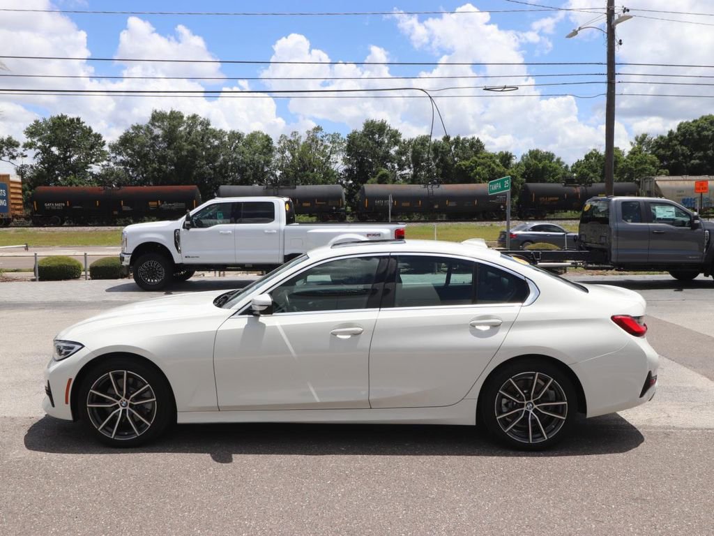 Used 2020 BMW 330i Sedan w/ Convenience Package RWD image 5