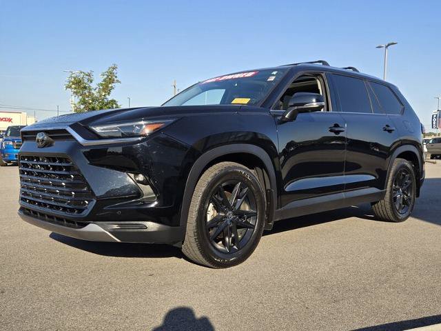 Used 2024 Toyota Grand Highlander AWD Hybrid image 2