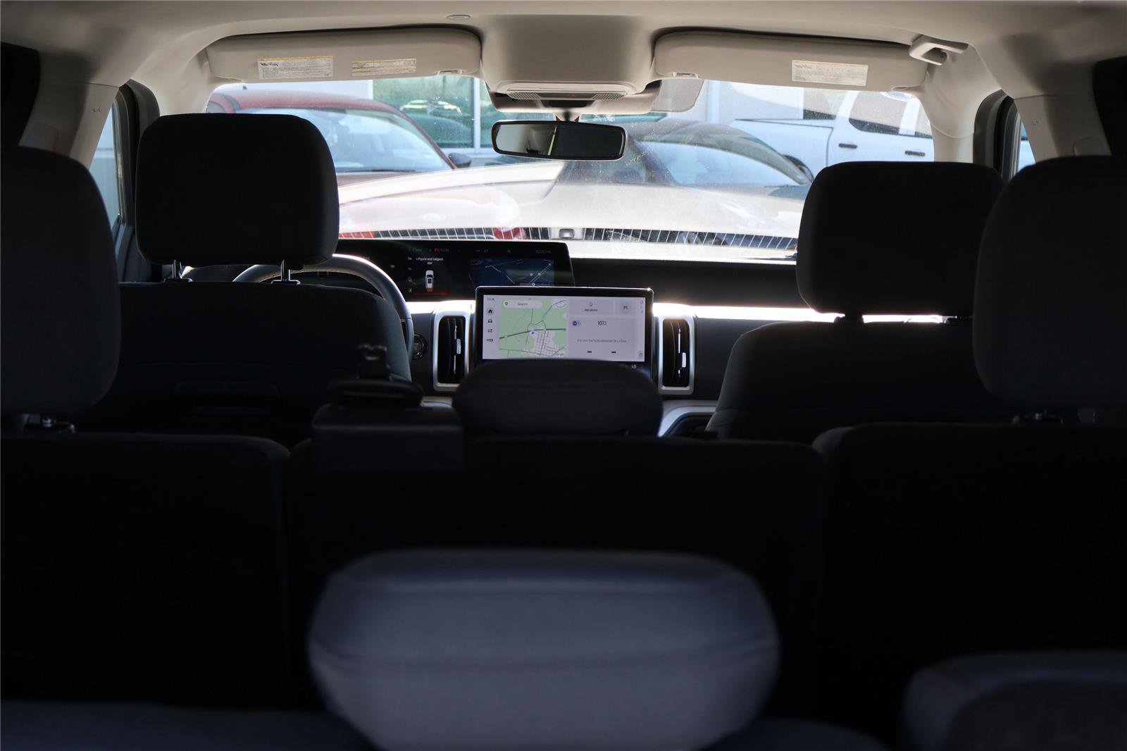 Certified 2025 Ford Expedition Active image 27