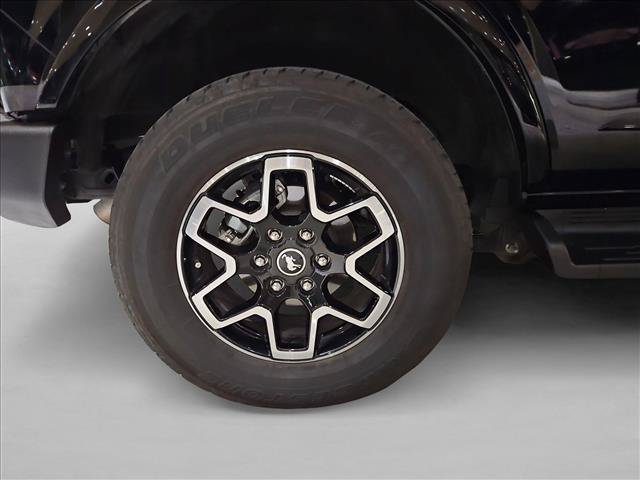 Certified 2025 Ford Bronco Outer Banks AWD/4WD image 18