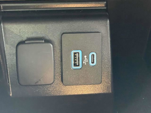 Certified 2021 Ford Explorer King Ranch w/ Premium Technology Package image 29