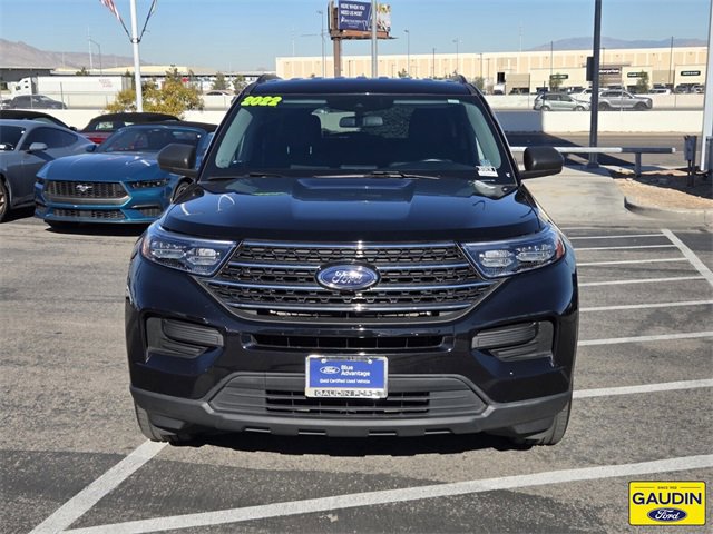 Certified 2022 Ford Explorer XLT w/ Class IV Trailer Tow Package image 8