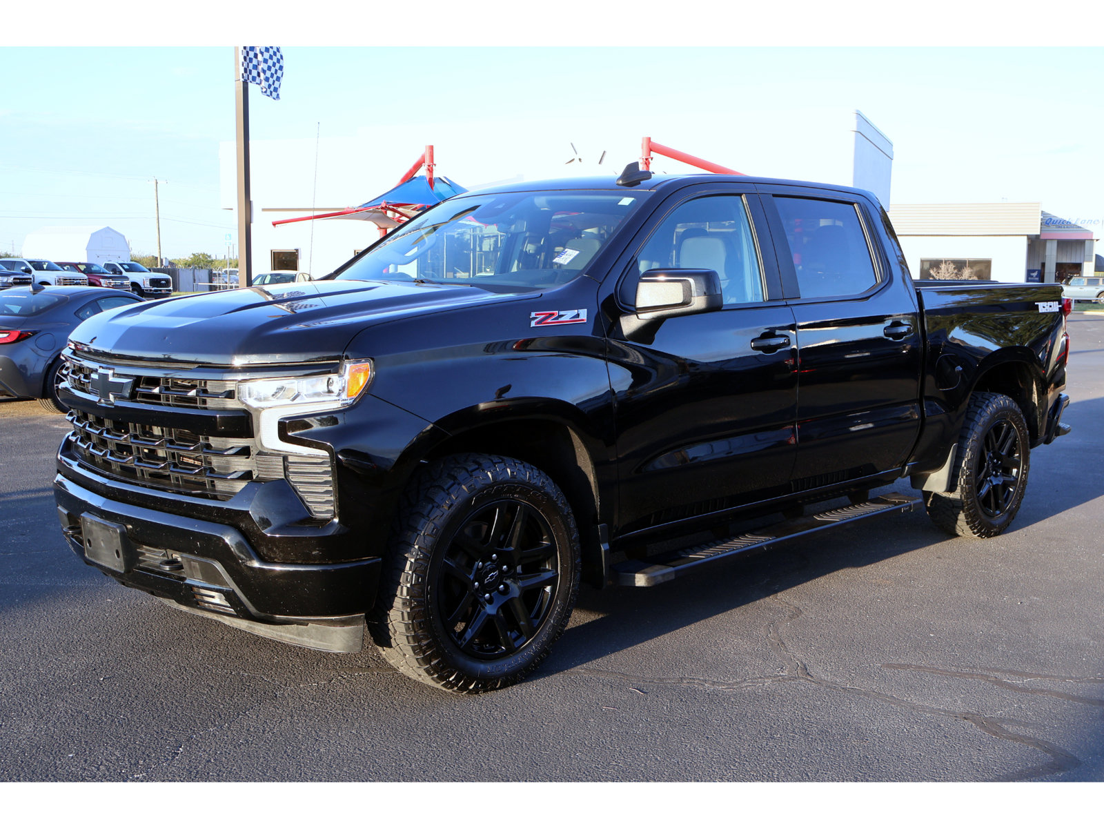Used 2023 Chevrolet Silverado 1500 RST w/ Z71 Off-Road Package AWD/4WD image 12