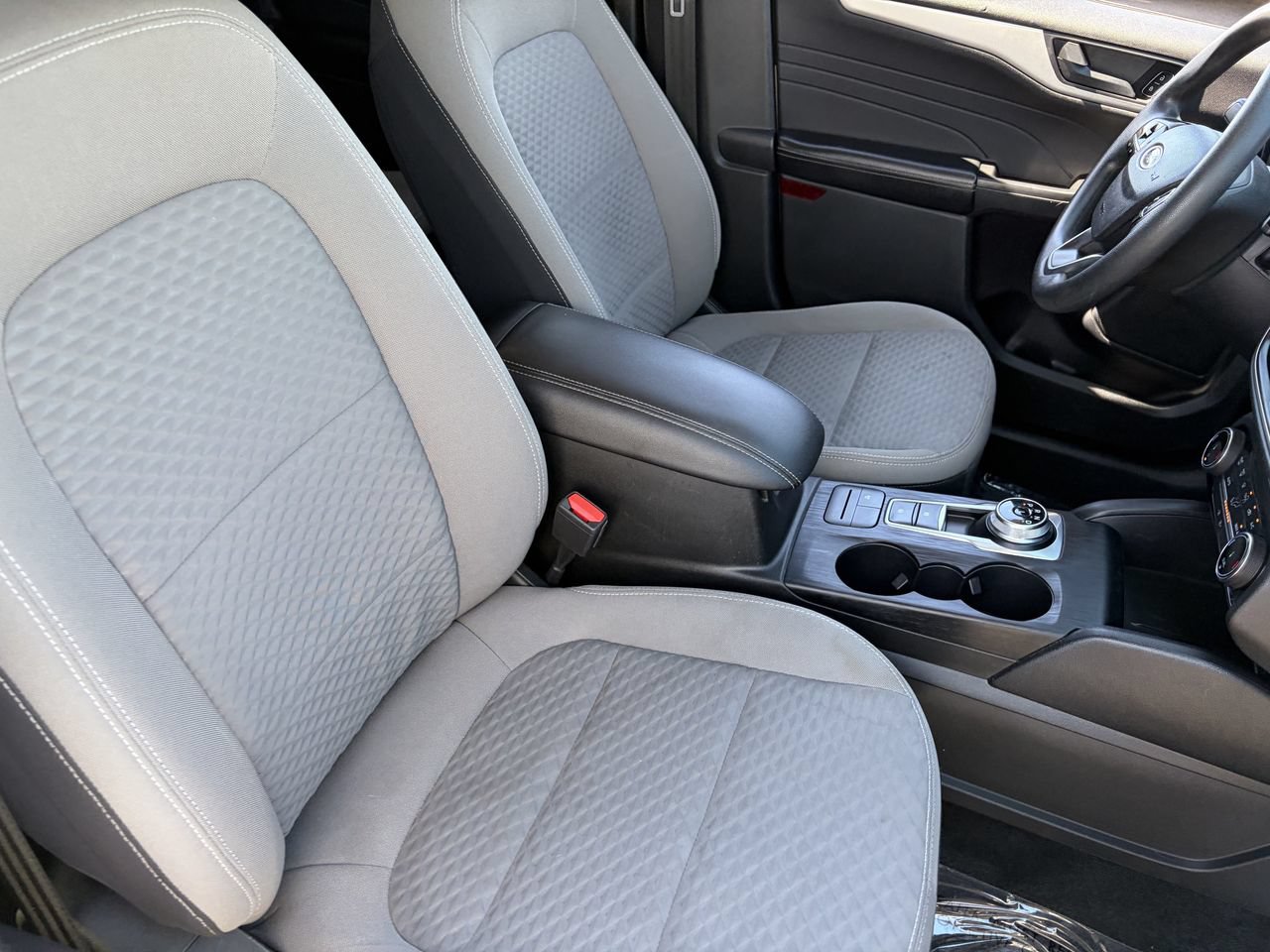 Certified 2022 Ford Escape SE AWD/4WD image 10