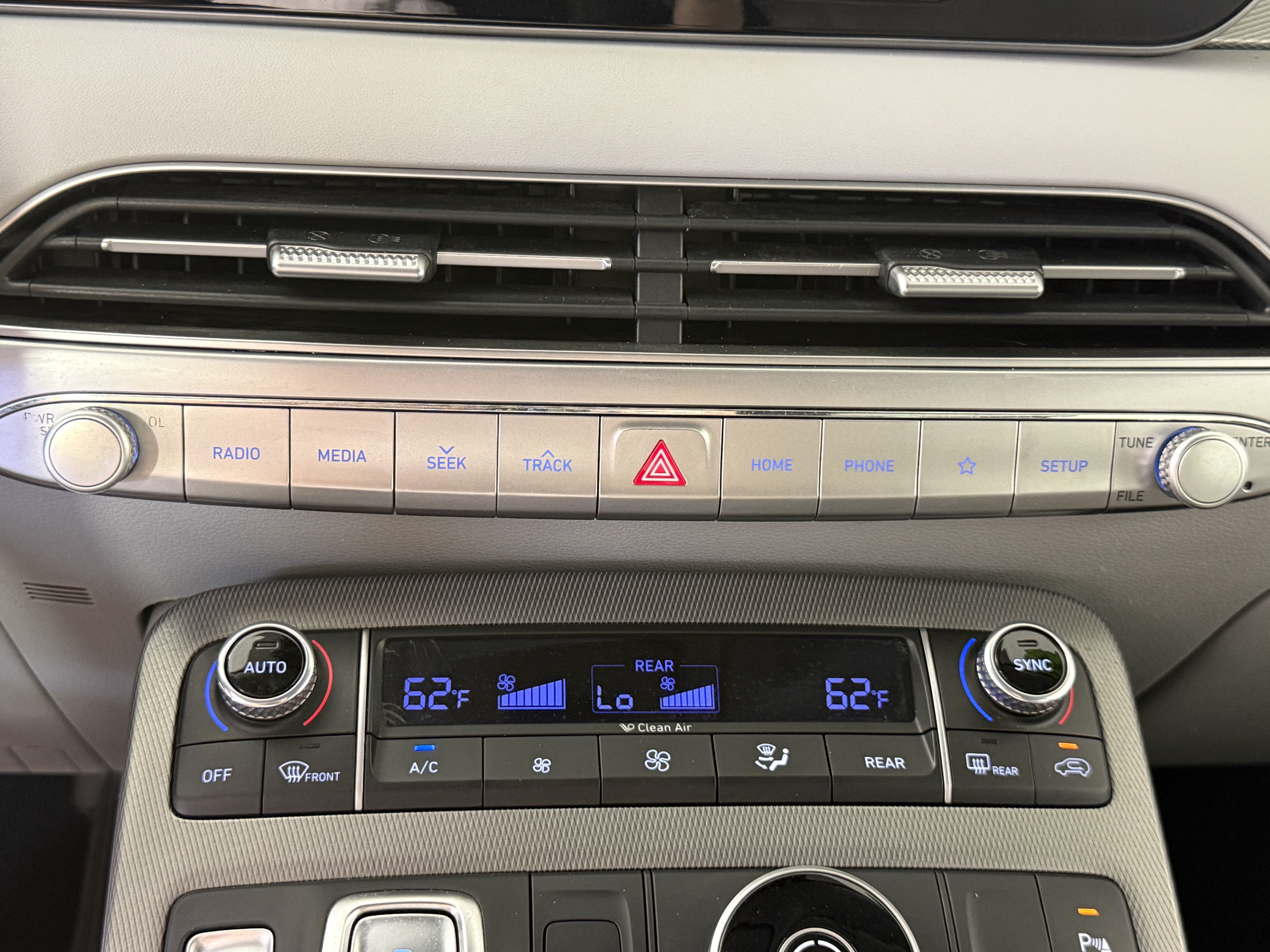 Used 2020 Hyundai Palisade SEL w/ Convenience Package FWD image 24