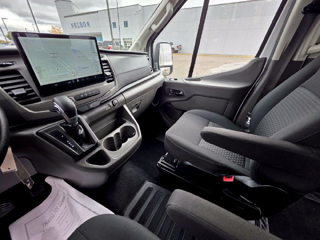 Certified 2022 Ford Transit 350 XLT RWD image 25