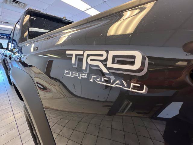 Used 2025 Toyota Tacoma TRD Off-Road AWD/4WD image 30