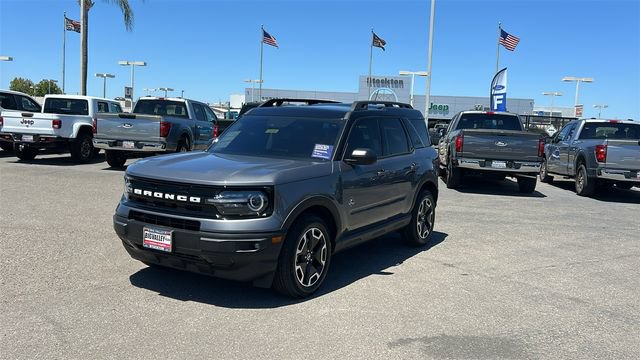 Certified 2024 Ford Bronco Sport Outer Banks w/ Tech Package AWD/4WD image 8