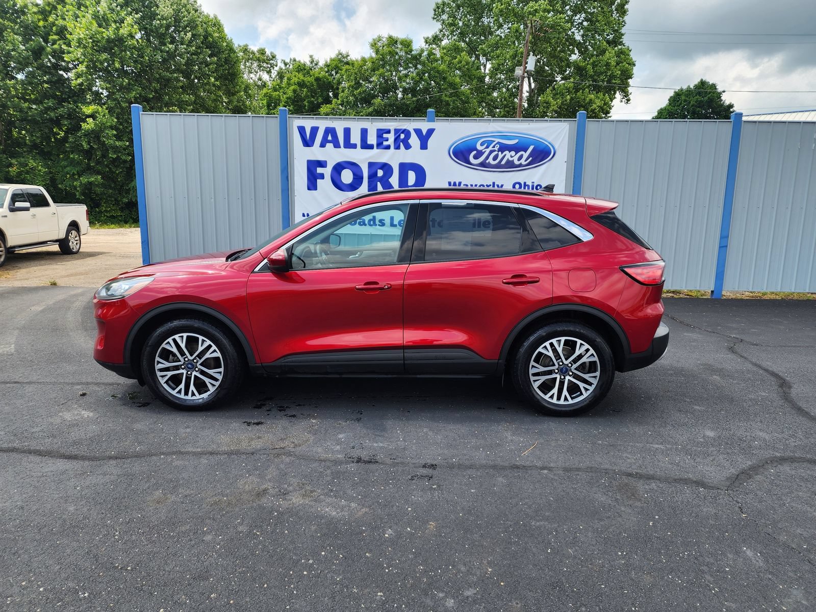 Certified 2020 Ford Escape SEL AWD/4WD image 2