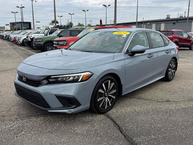 Used 2024 Honda Civic EX image 2