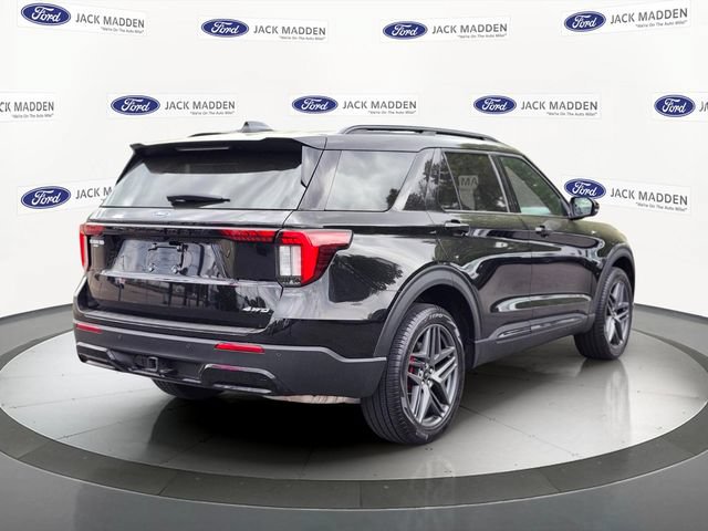 Certified 2025 Ford Explorer ST-Line w/ Premium Package AWD/4WD image 5