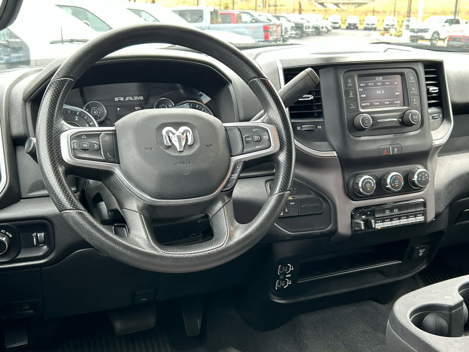 Used 2023 RAM 3500 Big Horn image 26