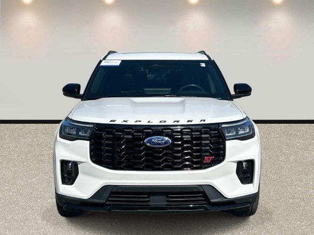 Certified 2025 Ford Explorer ST AWD/4WD image 2