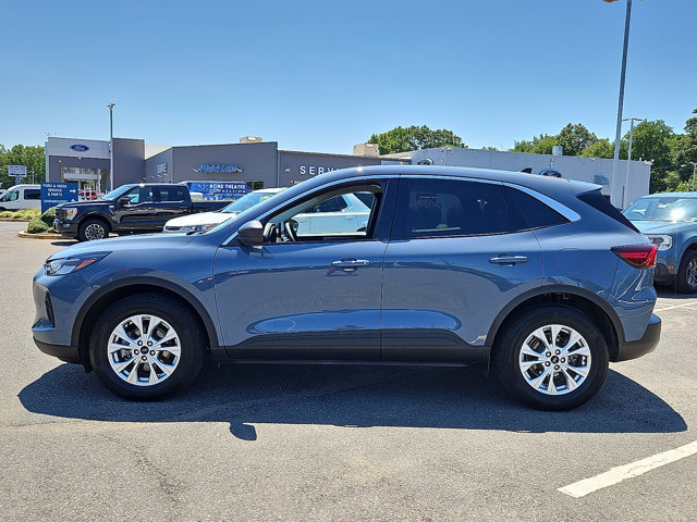 Certified 2023 Ford Escape Active AWD/4WD image 4