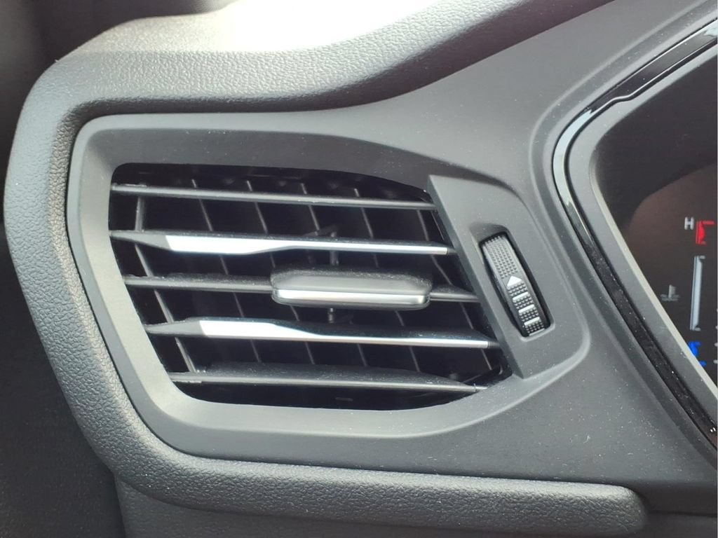 Certified 2023 Ford Escape ST-Line w/ Tech Pack #1 FWD image 22