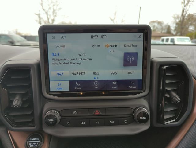 Certified 2022 Ford Bronco Sport Outer Banks w/ Tech Package AWD/4WD image 28