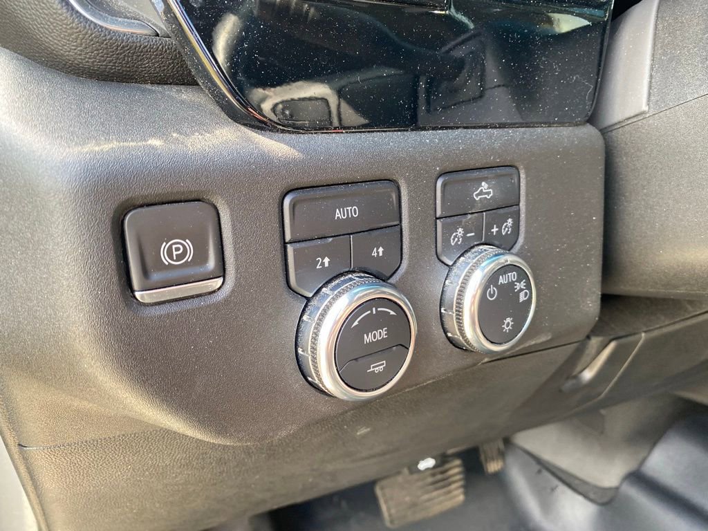 Used 2023 GMC Sierra 1500 SLE AWD/4WD image 17