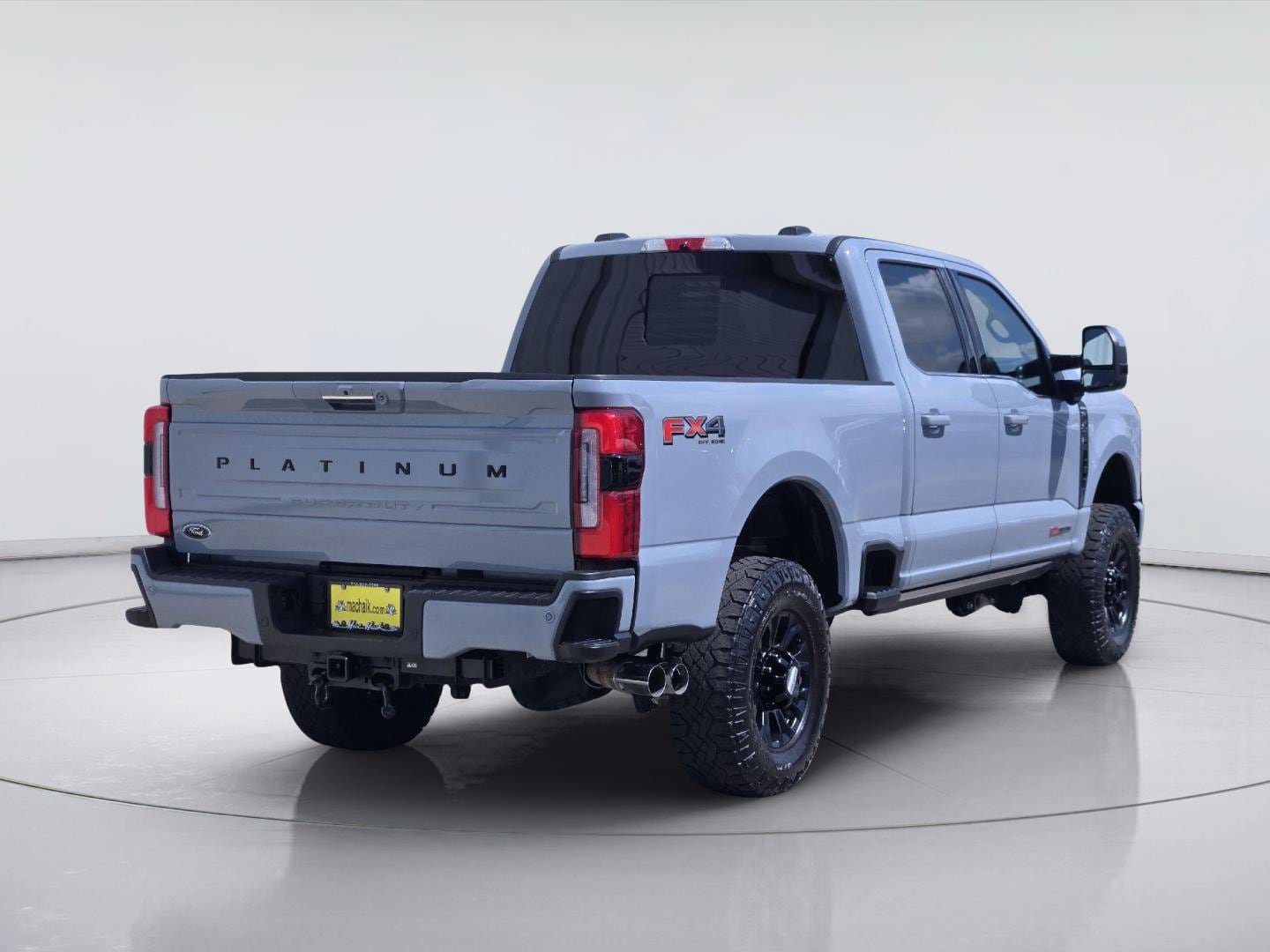 Certified 2024 Ford F250 Platinum AWD/4WD image 8