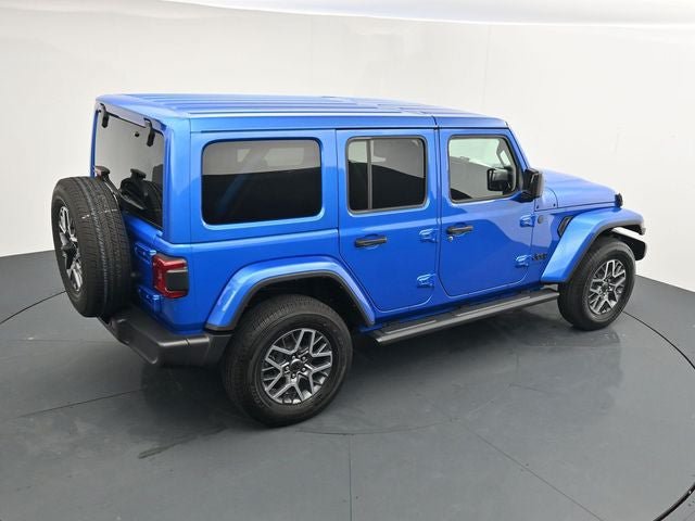 Used 2025 Jeep Wrangler Unlimited Sahara AWD/4WD image 30