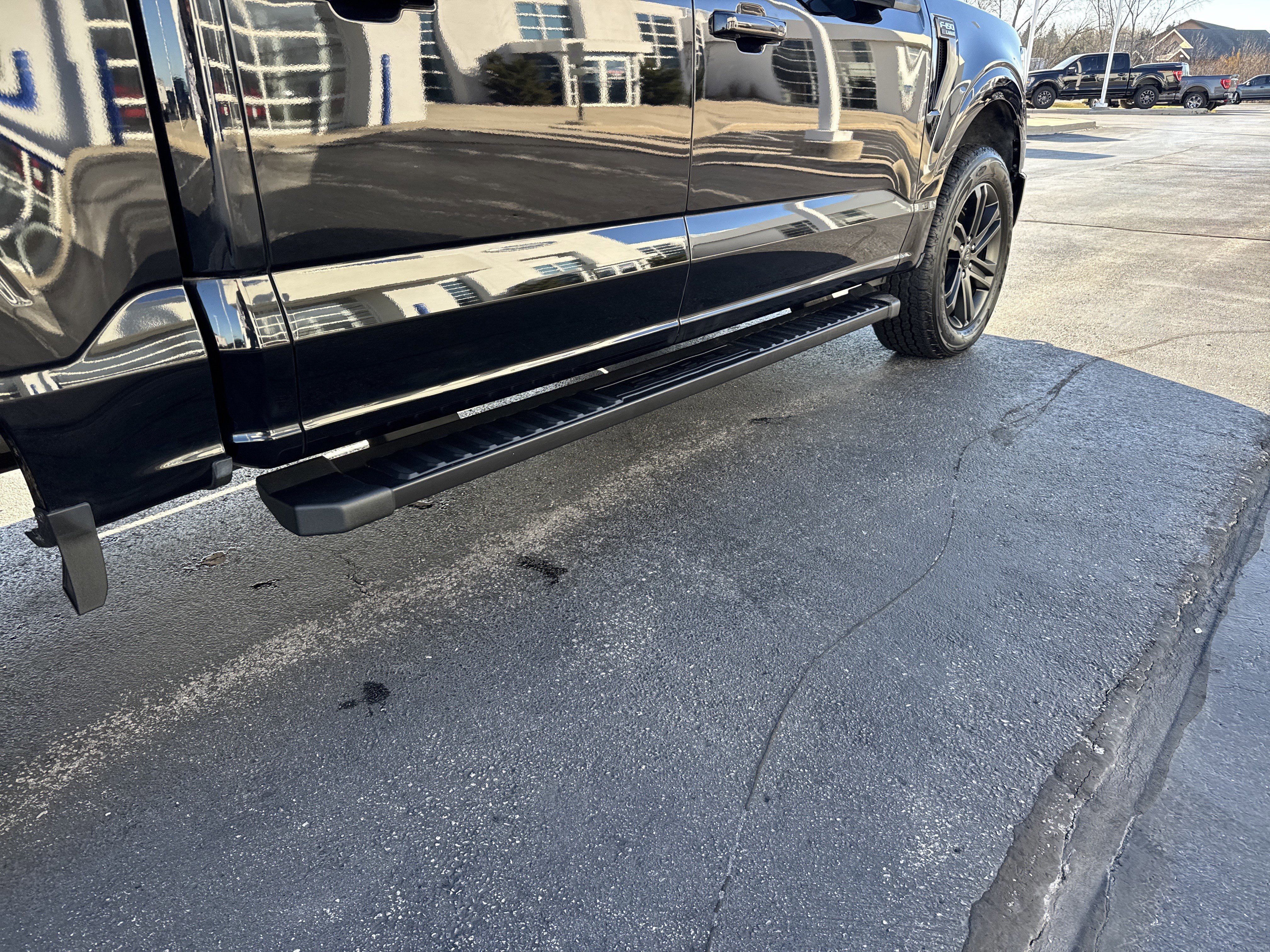 Certified 2021 Ford F150 Lariat w/ Equipment Group 502A High image 12