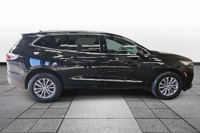 Used 2024 Buick Enclave Premium AWD/4WD image 4