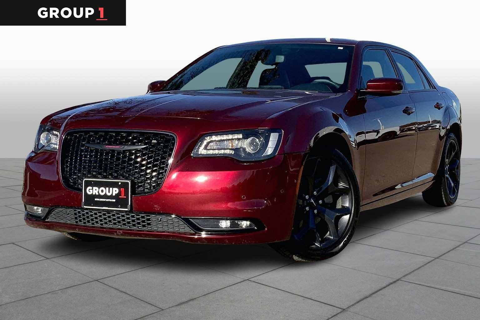 Used 2023 Chrysler 300 S image 1