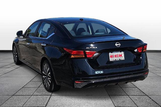 Used 2024 Nissan Altima 2.5 SV FWD image 7