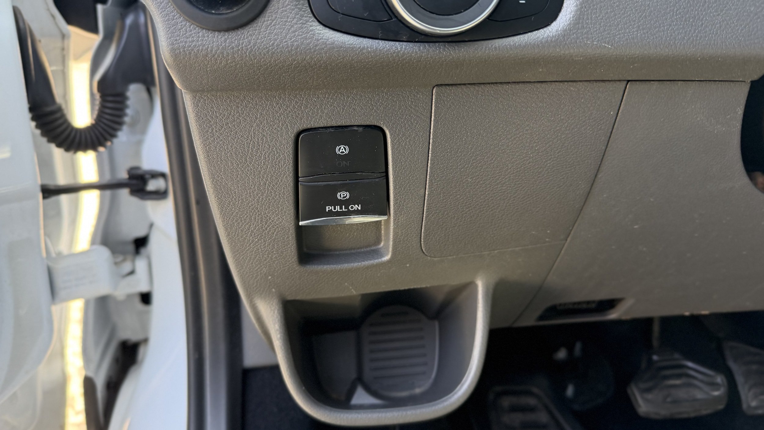 Certified 2023 Ford Transit 350 XLT RWD image 31